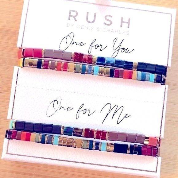 Brand New Rush By Denis & Charles Set of 4 Colorful Beaded Friendship Bracelets - Picture 6 of 11